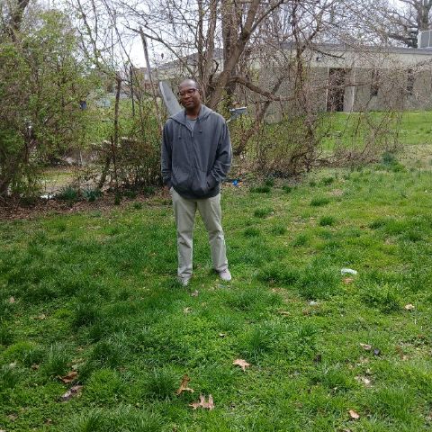 kzeblon is Single in Blacksburg, Virginia, 8