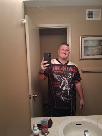 Outlawstar is Single in Columbus, Mississippi, 2