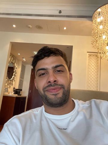 Adem_Lau