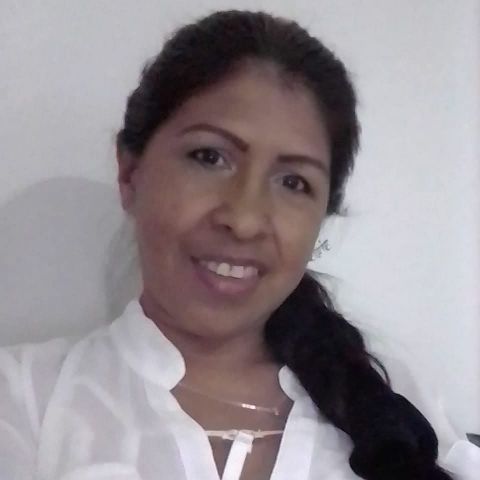 Dinora04