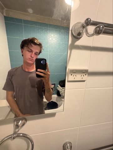 lachlanadams