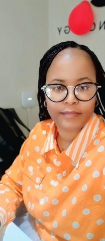 Tsholo80