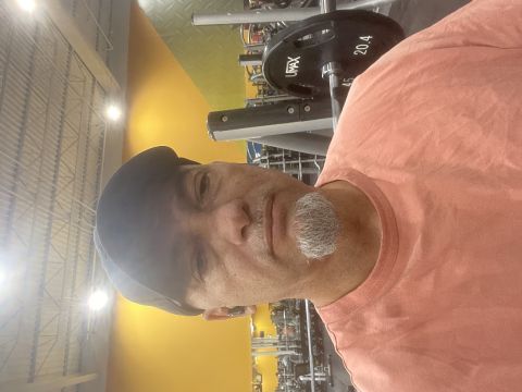 Luis12374