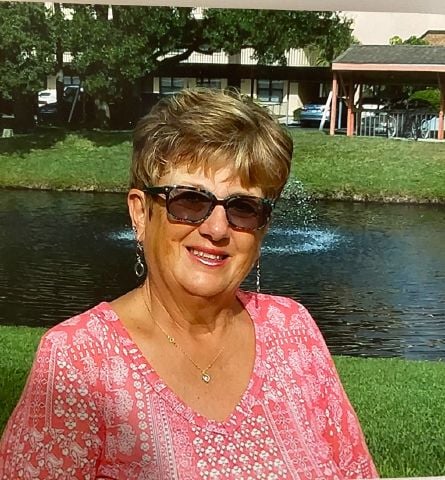 nancyahollenkamp