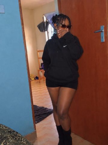 Viviane06