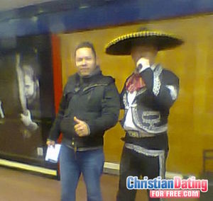 manuel555 is Single in Guatemala, Sacatepequez, 3