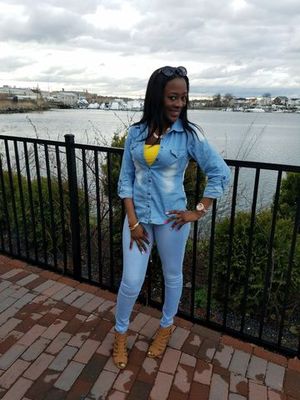 Divarenae26 is Single in Queens, New York, 1