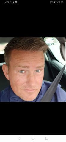 Karfcl is Single in BELFAST, Northern Ireland, 1