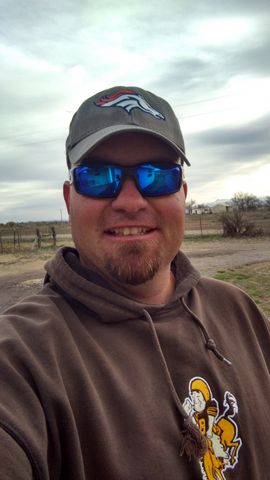 CountryBoy1983 is Single in Pacific, Missouri, 1