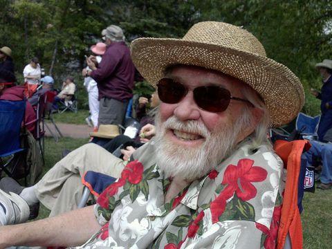 Gardenman46 is Single in Denver, Colorado, 8