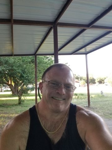 john112604 is Single in Pottsboro, Texas, 3