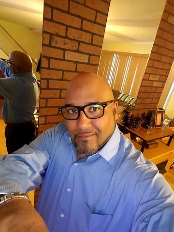 mrrodriguez2000 is Single in Franklin Park, Illinois, 4